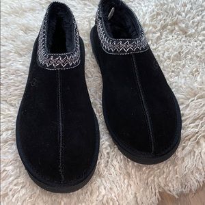Ugg slippers